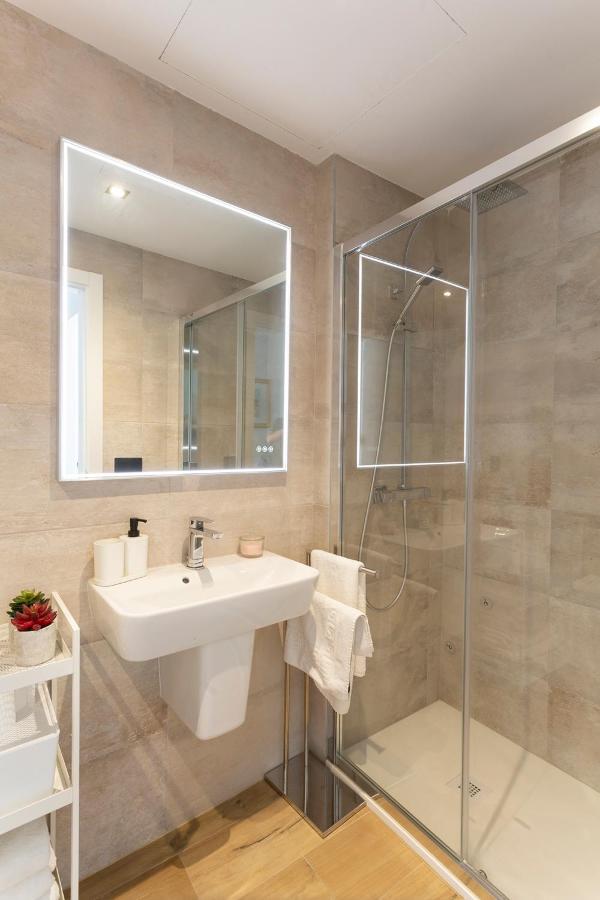Private & Pool Goyeneta Sevilla Urban Apartment Sevilha Exterior foto
